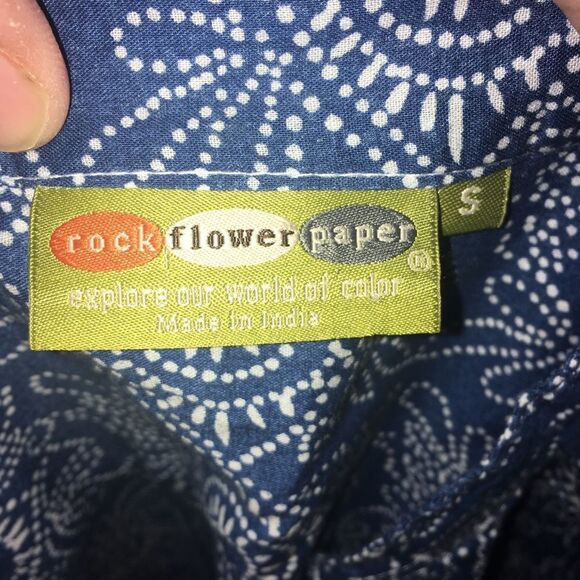 Rock Flower Paper S pin tuck button down tunic - Picture 3 of 3